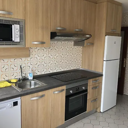 Amplia Y Comoda Casa En La Playa De Berria *