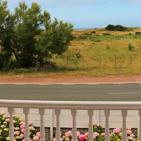 Hébergement de vacances Amplia Y Comoda Casa En La Playa De Berria