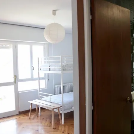 Amplia Y Comoda Casa En La Playa De Berria * Santoña