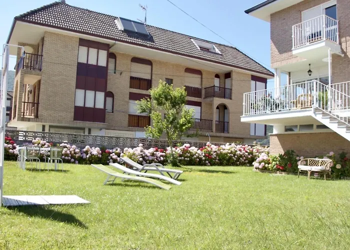 Amplia Y Comoda Casa En La Playa De Berria * Santoña