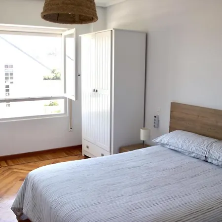 Amplia Y Comoda Casa En La Playa De Berria * Piedrahita (Cantabria)